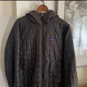 Men’s grey Patagonia Hooded Nano-Puff jacket size Large